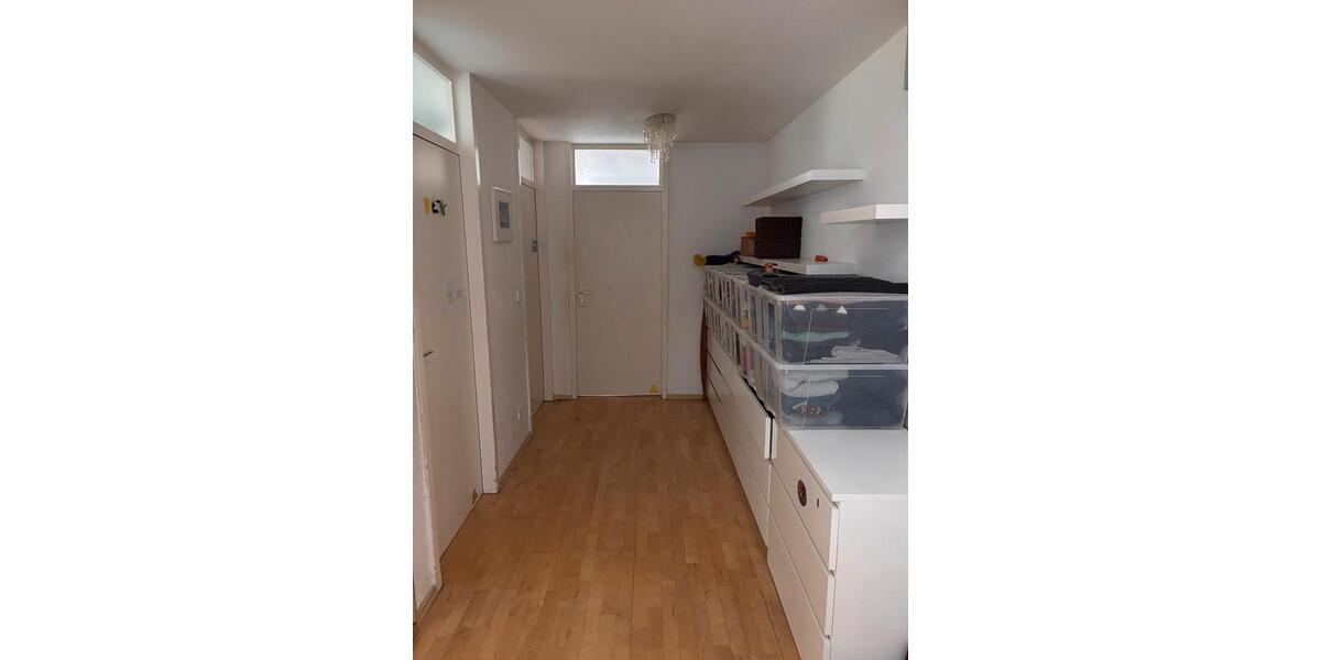 Etagenwohnung Sindelfingen Eichholz - 5 Zimmer, 127 m&sup2;, 380.000&euro; | Angebot:26935239