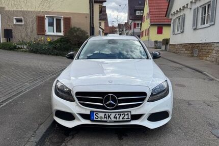 Mercedes-Benz C 180 215.000 km 11.900 &euro; Stuttgart 70599