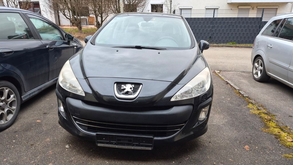 Peugeot 308 168.500 km 2.399 &euro; Backnang 71522