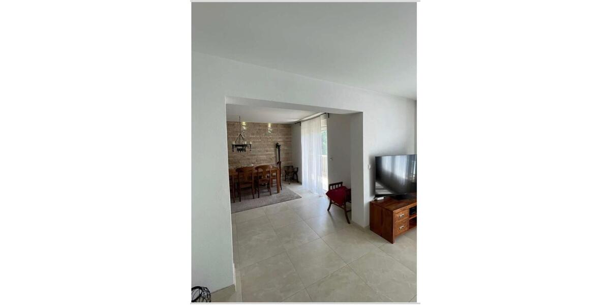 Etagenwohnung Stuttgart Neuwirtshaus - 6 Zimmer, 120 m&sup2;, 599.000&euro; | Angebot:24701330