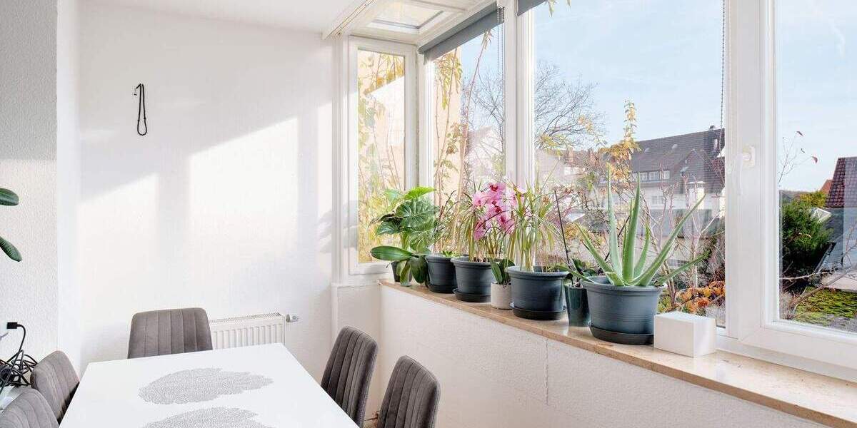 Etagenwohnung Stuttgart Degerloch - 3 Zimmer, 65 m&sup2;, 290.000&euro; | Angebot:25696182