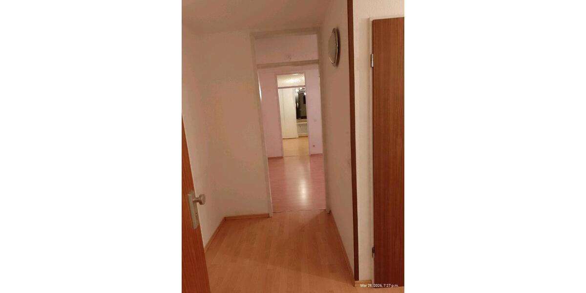 Etagenwohnung Besigheim - 3 Zimmer, 80 m&sup2;, 1.100&euro; | Angebot:25935924