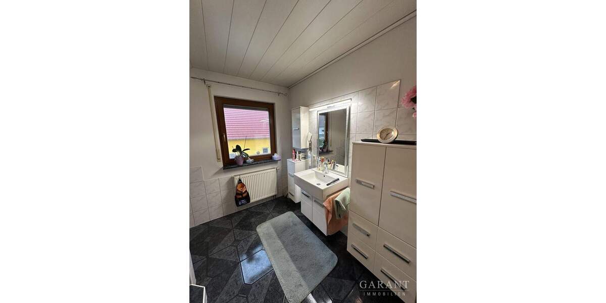 Einfamilienhaus Güglingen Frauenzimmern - 4 Zimmer, 121 m&sup2;, 448.000&euro; | Angebot:25730266