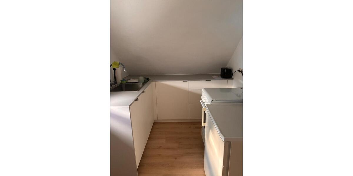 Dachgeschoßwohnung Stuttgart Vaihingen - 3 Zimmer, 47 m&sup2;, 950&euro; | Angebot:26432813