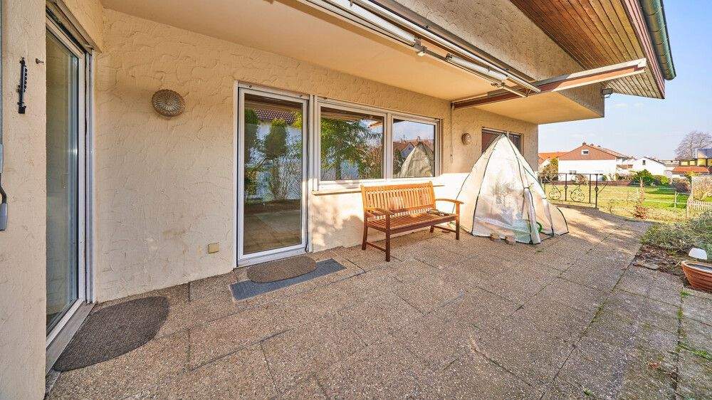 Einfamilienhaus Bönnigheim - 6 Zimmer, 208 m&sup2;, 795.000&euro; | Angebot:25697233
