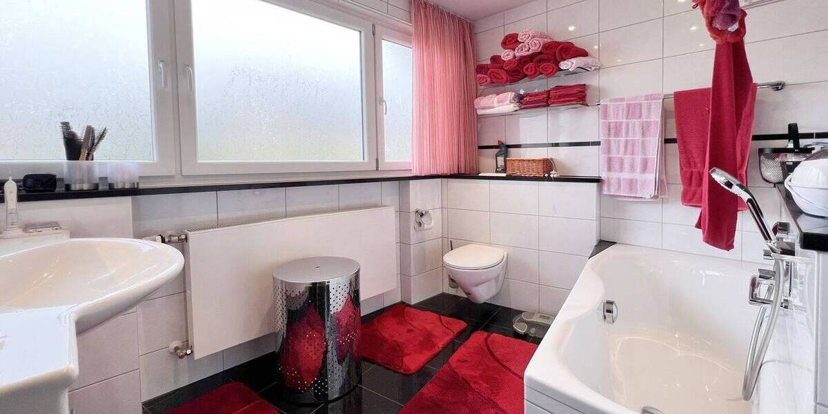 Reihenendhaus Leonberg Warmbronn - 6 Zimmer, 124 m&sup2;, 620.000&euro; | Angebot:25929205