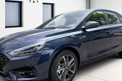 Hyundai i30 7.500 km 25.949 &euro; Böblingen 71034