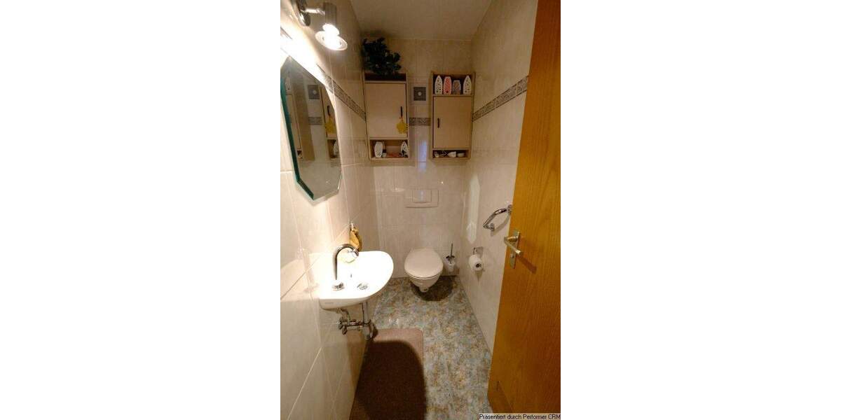 Etagenwohnung Remseck Hochberg - 2 Zimmer, 53 m&sup2;, 220.000&euro; | Angebot:25726695