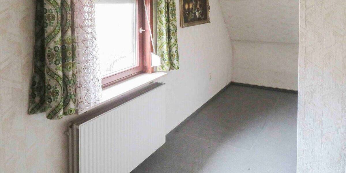 Einfamilienhaus Schwaigern - 5 Zimmer, 145 m&sup2;, 345.000&euro; | Angebot:26617523