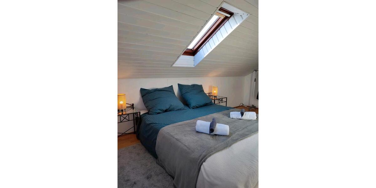 Dachgeschoßwohnung Schwieberdingen - 2.5 Zimmer, 55 m&sup2;, 1.260&euro; | Angebot:25025836