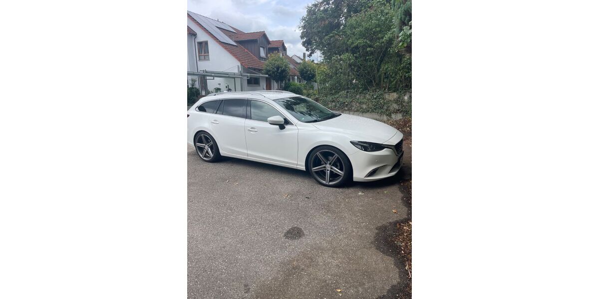 Mazda 6 207.000 km 8.750 &euro; Stuttgart 70469