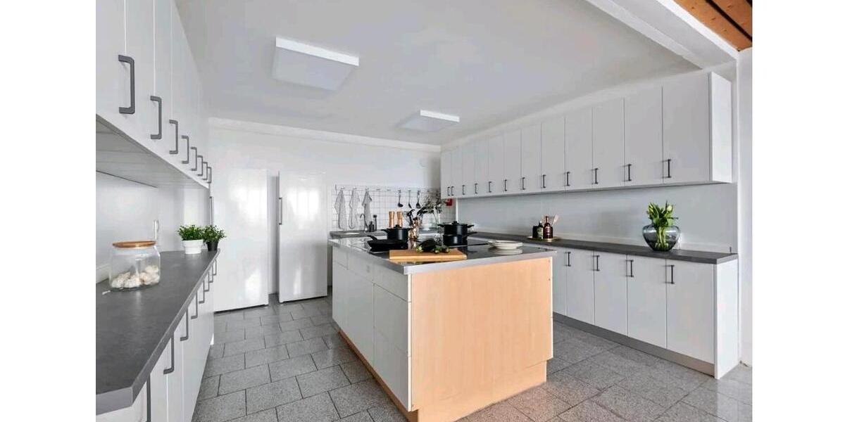Etagenwohnung Ludwigsburg Eglosheim - 1 Zimmer, 12 m&sup2;, 409&euro; | Angebot:26477347