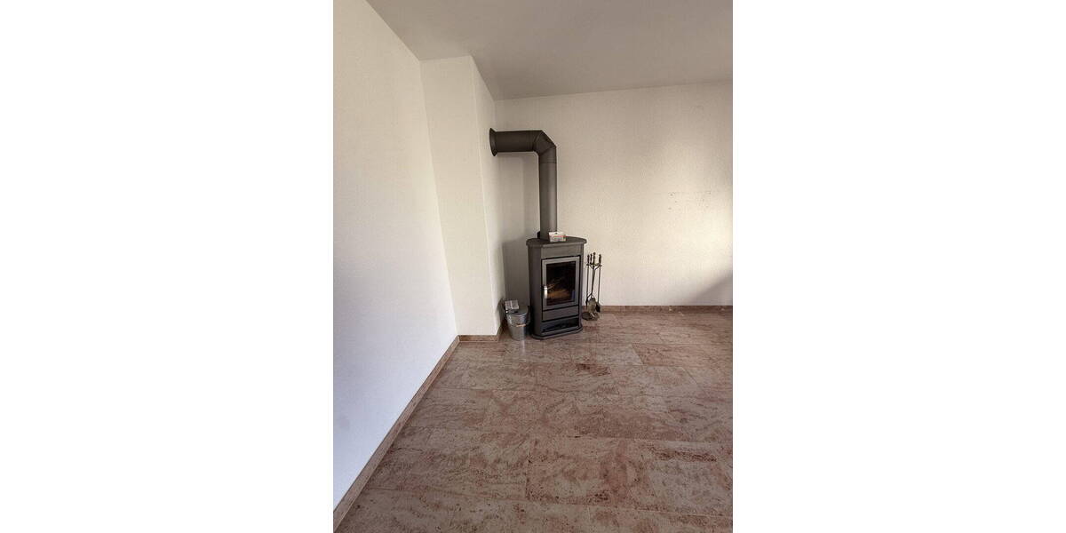 Reihenmittelhaus Renningen - 7 Zimmer, 155 m&sup2;, 630.000&euro; | Angebot:26090020