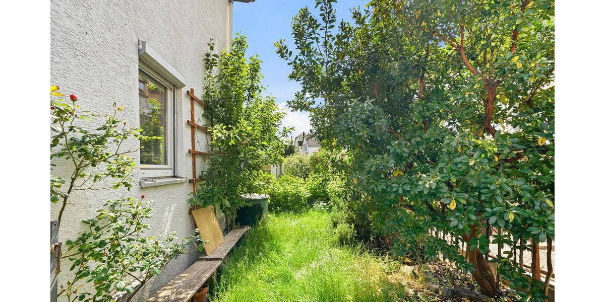 Doppelhaushälfte Stuttgart Wangen - 6 Zimmer, 159 m&sup2;, 630.000&euro; | Angebot:26555261