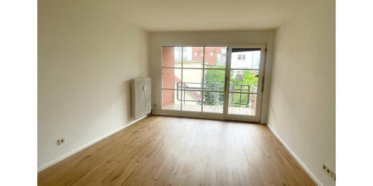 Etagenwohnung Esslingen am Neckar - 3.5 Zimmer, 78 m&sup2;, 1.100&euro; | Angebot:27576634