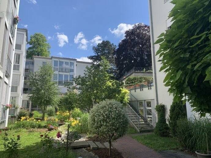 Etagenwohnung Backnang - 2 Zimmer, 47 m&sup2;, 665&euro; | Angebot:25662415