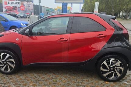 Toyota Aygo (X) 17.800 km 15.000 &euro; Heilbronn 74081