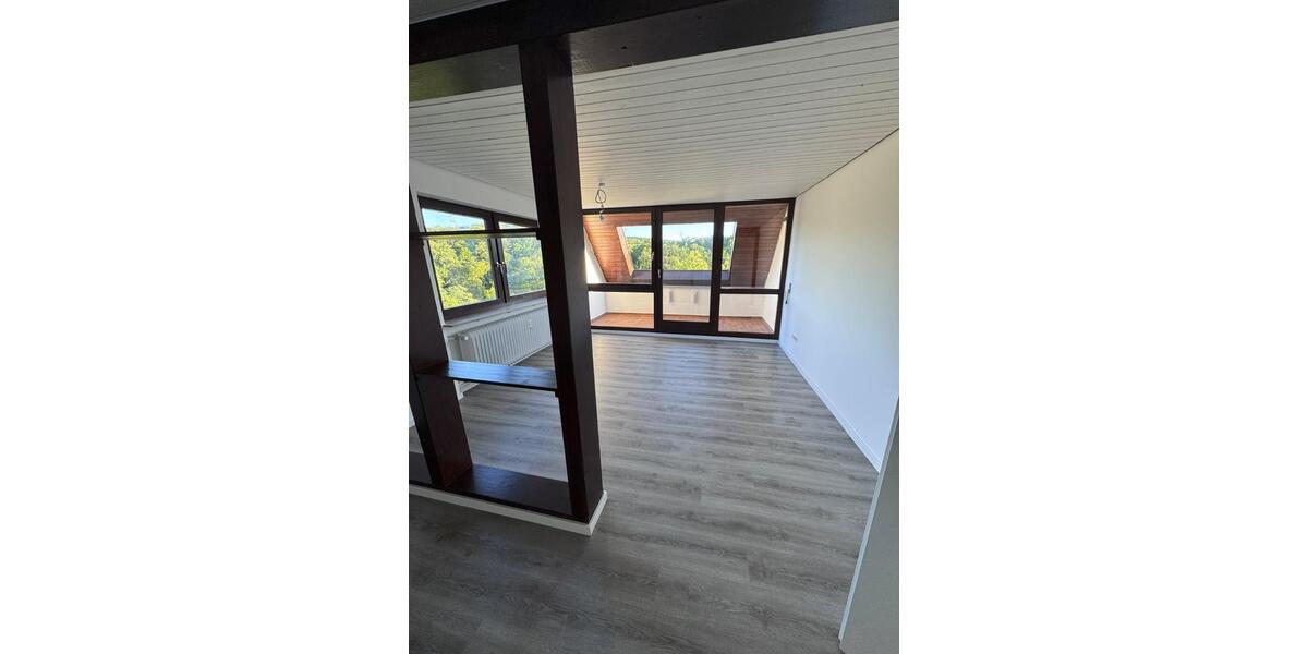 Maisonettenwohnung Remseck am Neckar - 4.5 Zimmer, 105 m&sup2;, 1.295&euro; | Angebot:27560733