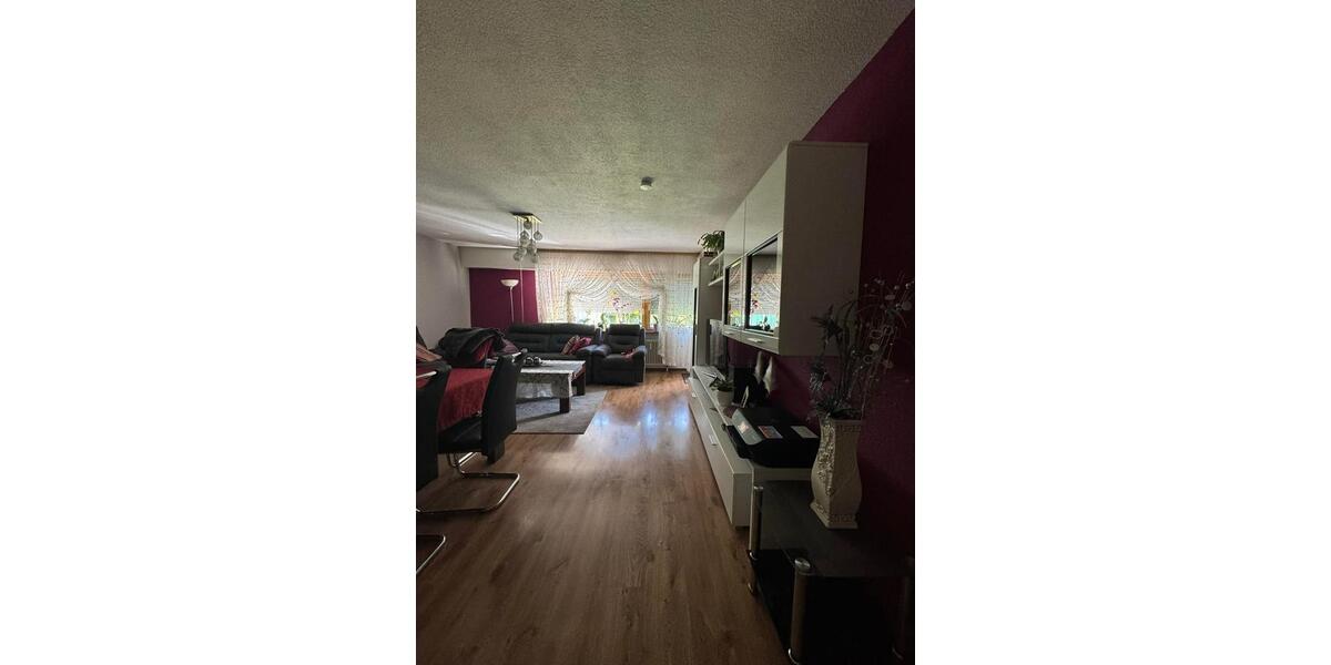 Erdgeschoßwohnung Weinstadt - 3 Zimmer, 76 m&sup2;, 320.000&euro; | Angebot:26611583