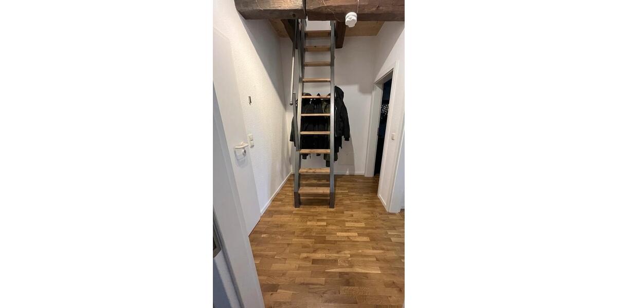 Dachgeschoßwohnung Brackenheim - 2 Zimmer, 62 m&sup2;, 230.000&euro; | Angebot:27014484