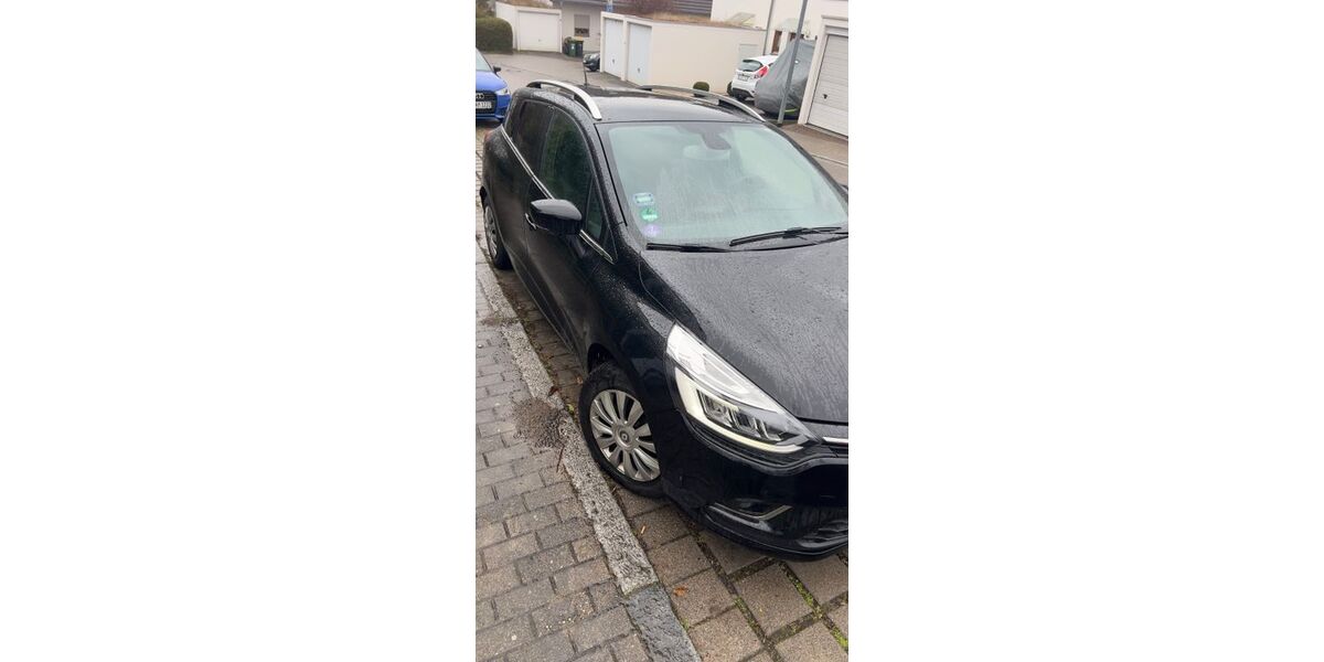 Renault Clio 125.000 km 8.600 &euro; Besigheim 74354