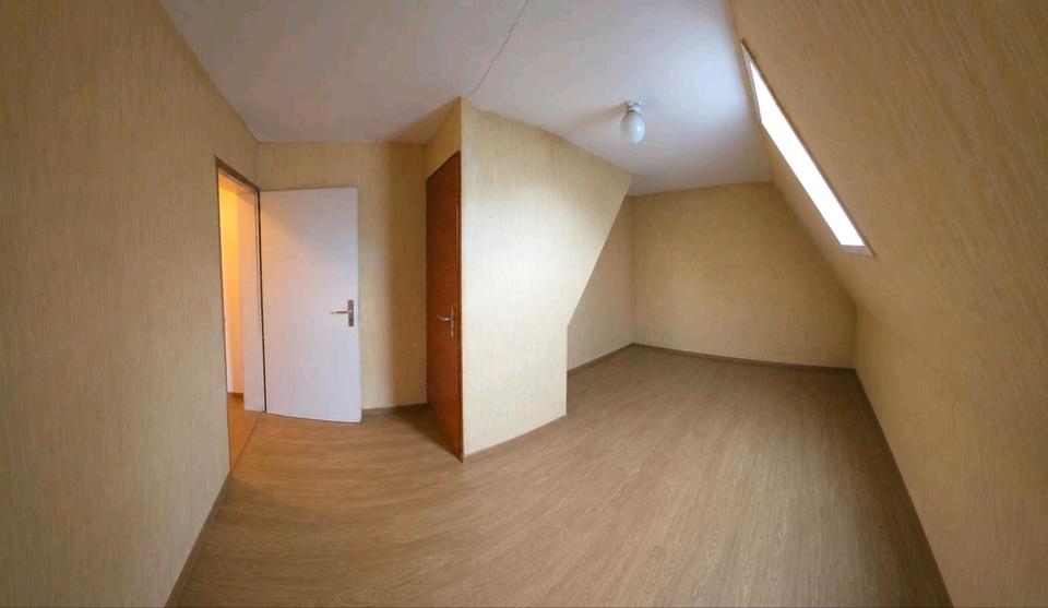 Einfamilienhaus Cleebronn - 6 Zimmer, 109 m&sup2;, 275.000&euro; | Angebot:27018186