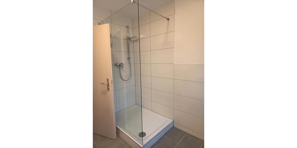 Dachgeschoßwohnung Lauffen am Neckar - 3.5 Zimmer, 80 m&sup2;, 850&euro; | Angebot:25540129