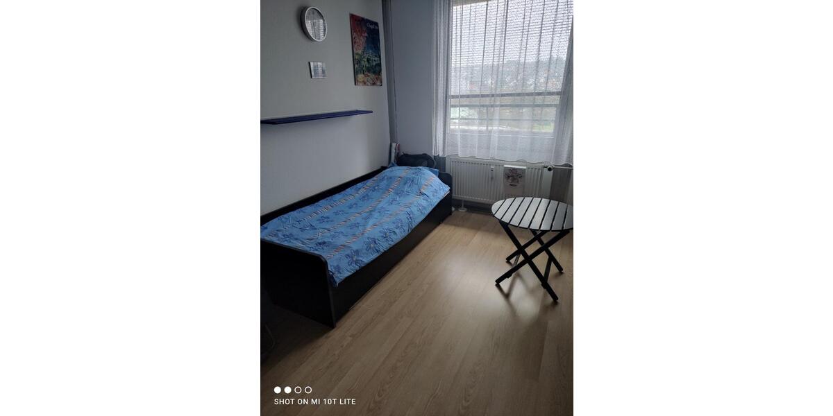 Etagenwohnung Leonberg - 3.5 Zimmer, 91 m&sup2;, 279.000&euro; | Angebot:23705399