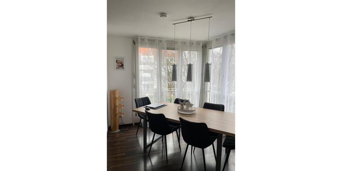 Etagenwohnung Kornwestheim - 2.5 Zimmer, 68 m&sup2;, 900&euro; | Angebot:27578297
