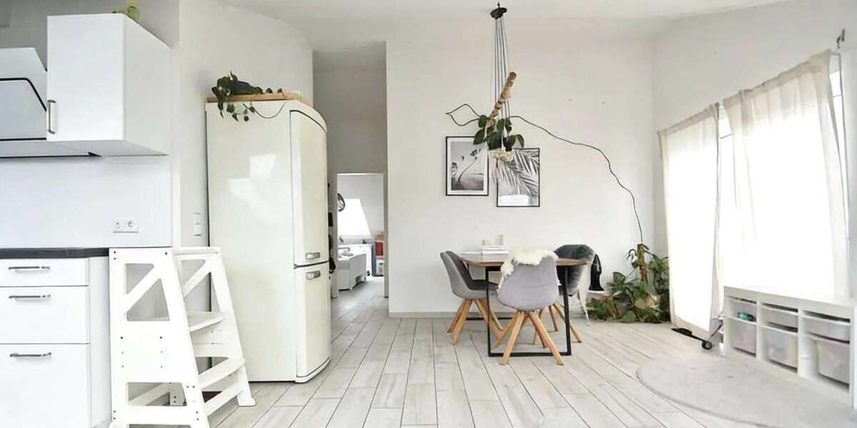 Etagenwohnung Stuttgart-Plieningen Plieningen - 3.5 Zimmer, 71 m&sup2;, 1.450&euro; | Angebot:25973170