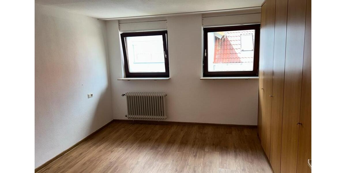 Etagenwohnung Steinheim an der Murr - 3 Zimmer, 93 m&sup2;, 1.150&euro; | Angebot:25917312