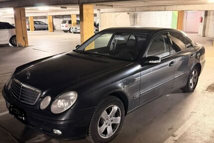 Mercedes-Benz 320 203.625 km 4.700 &euro; Esslingen 73734