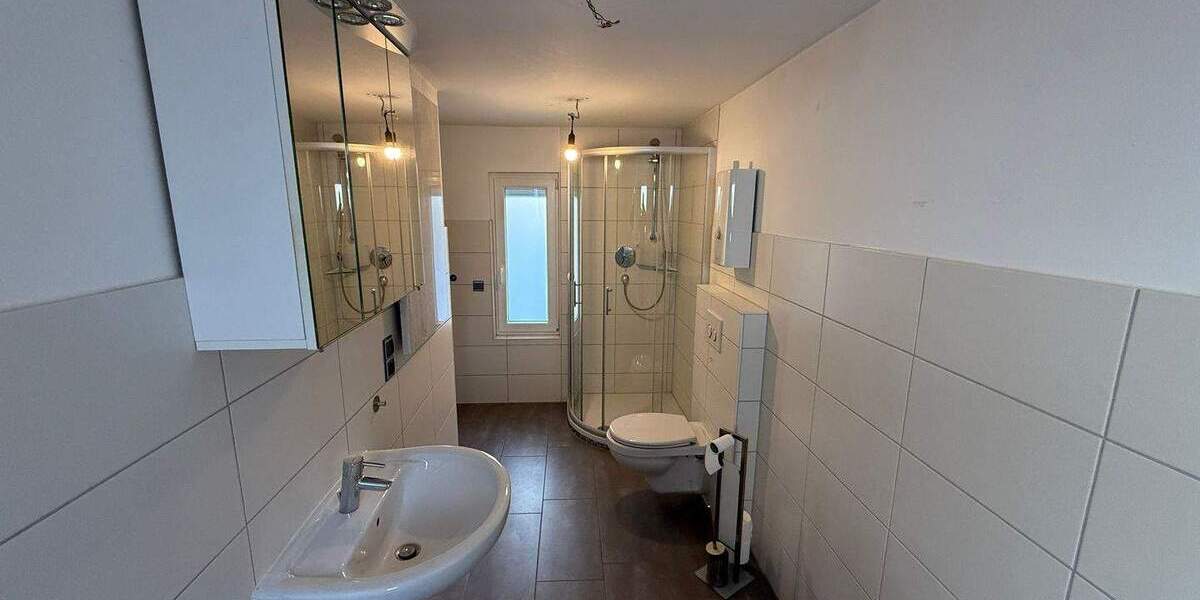 Etagenwohnung Neuhausen auf den Fildern - 3 Zimmer, 85 m&sup2;, 340.000&euro; | Angebot:25909415