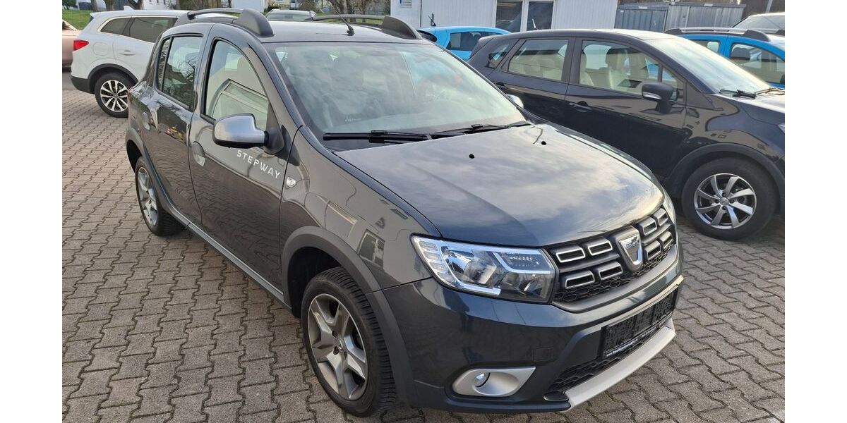 Dacia Sandero 87.900 km 7.500 &euro; Sindelfingen 71069