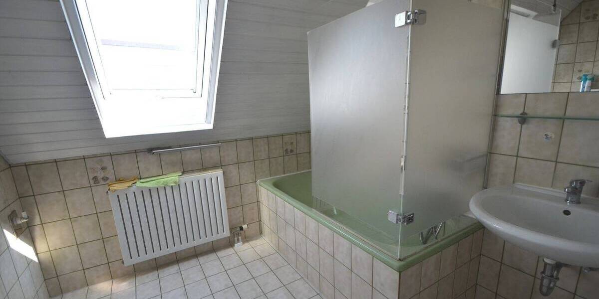 Etagenwohnung Steinenbronn - 3 Zimmer, 65 m&sup2;, 235.000&euro; | Angebot:25704304