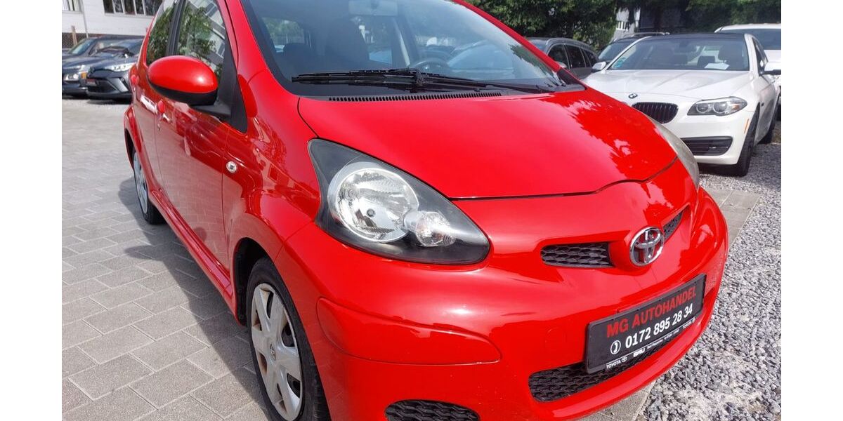 Toyota Aygo (X) 146.976 km 2.500 &euro; Fellbach 70736