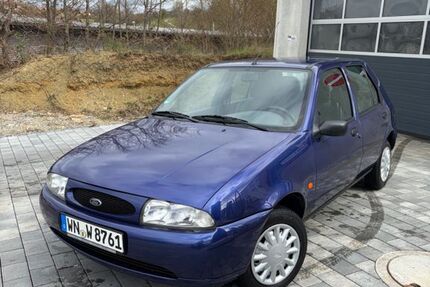 Ford Fiesta 99.568 km 1.840 &euro; Weissach im Tal 71554
