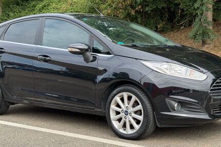 Ford Fiesta 63.000 km 6.900 &euro; Fellbach 70736