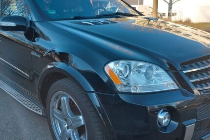 Mercedes-Benz ML 63 AMG 218.452 km 9.999 &euro; Fellbach 70736