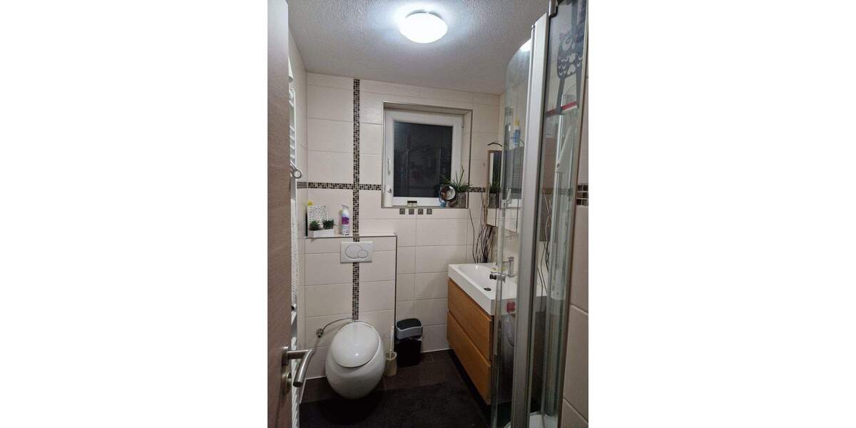 Einfamilienhaus Brackenheim - 7 Zimmer, 155 m&sup2;, 535.000&euro; | Angebot:25657552