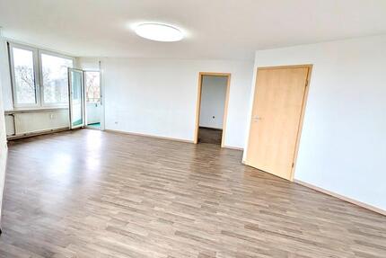 Wohnung Ludwigsburg - 2 Zimmer, 73 m&sup2;, 265.000&euro; | Angebot:27550892