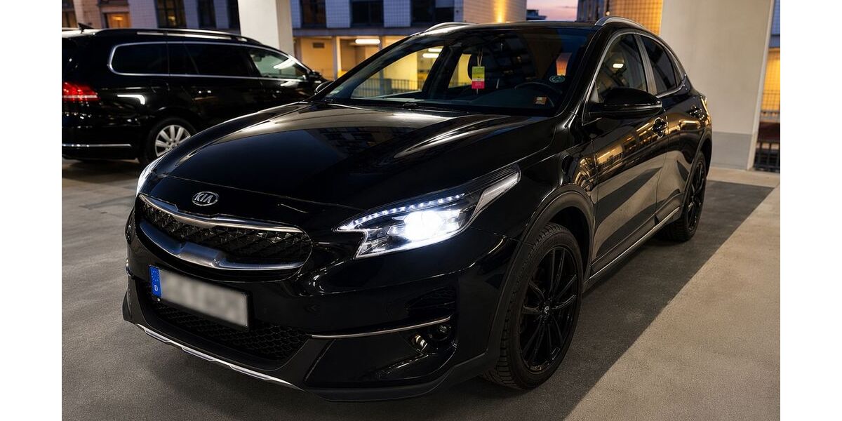 Kia XCeed 170.000 km 16.390 &euro; Stuttgart 70567