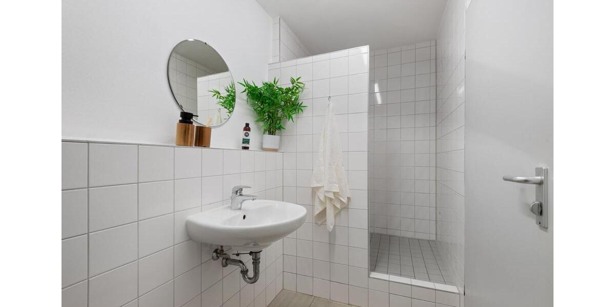 Etagenwohnung Ludwigsburg Eglosheim - 1 Zimmer, 10 m&sup2;, 259&euro; | Angebot:25873602