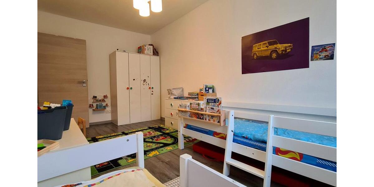 Etagenwohnung Stuttgart Vaihingen - 3 Zimmer, 70 m&sup2;, 1.300&euro; | Angebot:25985360