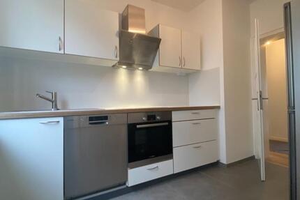 Wohnung Fellbach Oeffingen - 5.5 Zimmer, 112 m&sup2;, 1.930&euro; | Angebot:25883026