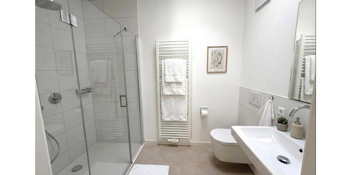 Einfamilienhaus Leonberg - 4 Zimmer, 121 m&sup2;, 2.484&euro; | Angebot:23712507