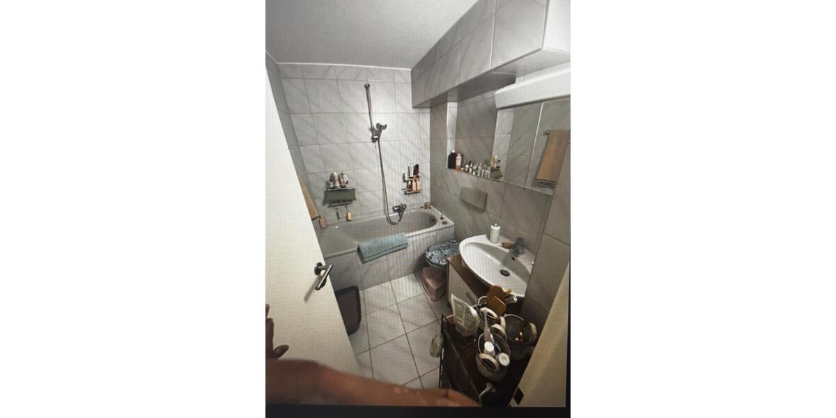 Etagenwohnung Marbach am Neckar - 2 Zimmer, 40 m&sup2;, 130.000&euro; | Angebot:26587815