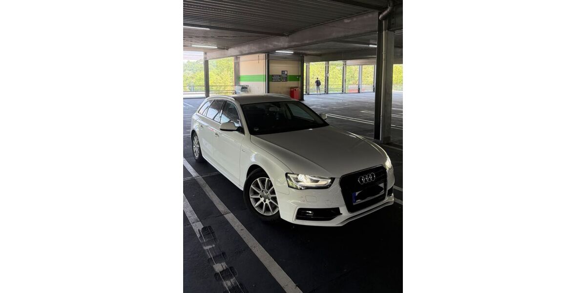 Audi A4 184.000 km 14.990 &euro; Stuttgart 70437