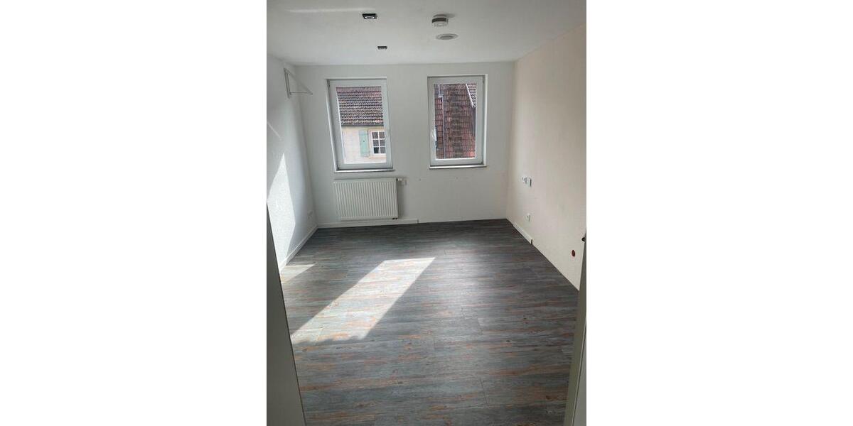 Mehrfamilienhaus, Wohnhaus Weinstadt - 6 Zimmer, 130 m&sup2;, 499.000&euro; | Angebot:26103793