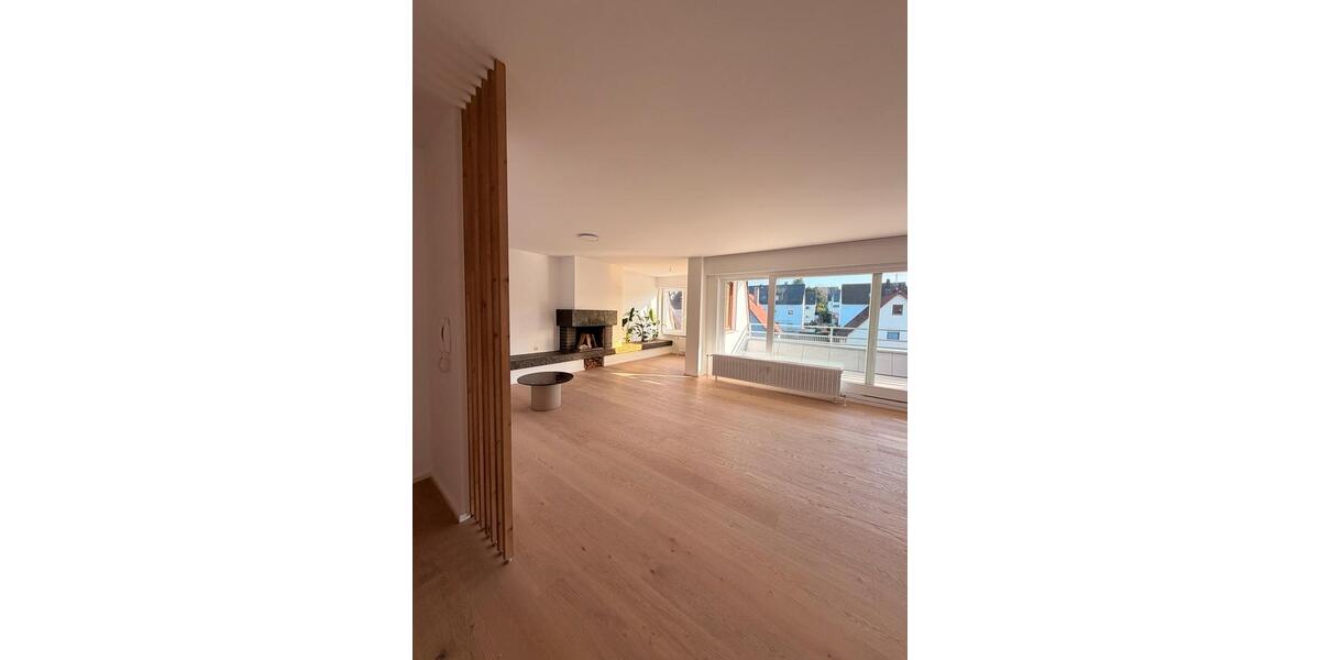 Dachgeschoßwohnung Kornwestheim - 4 Zimmer, 108 m&sup2;, 560.000&euro; | Angebot:26050848